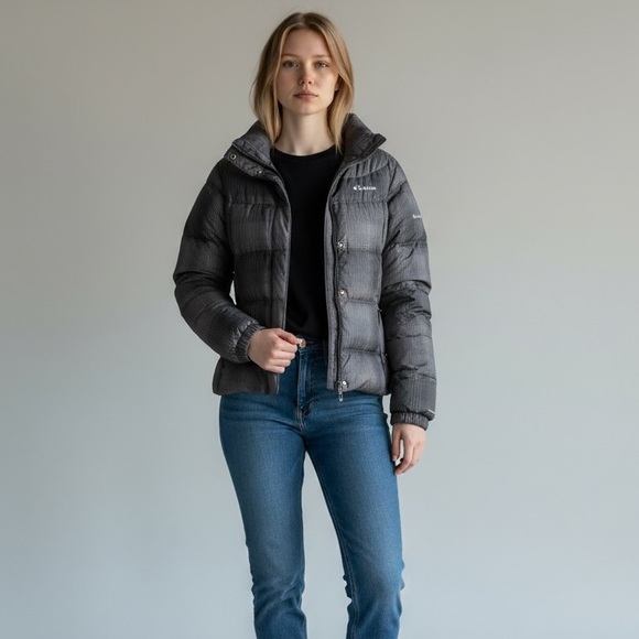 ⭐️ Woman’s Gray Plaid Columbia Omni Shield Down Puffer Coat Jacket Size MEDIUM - Picture 6 of 16